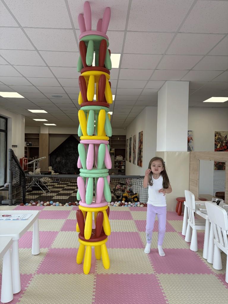 Dete se igra u EDEN čuvaonici